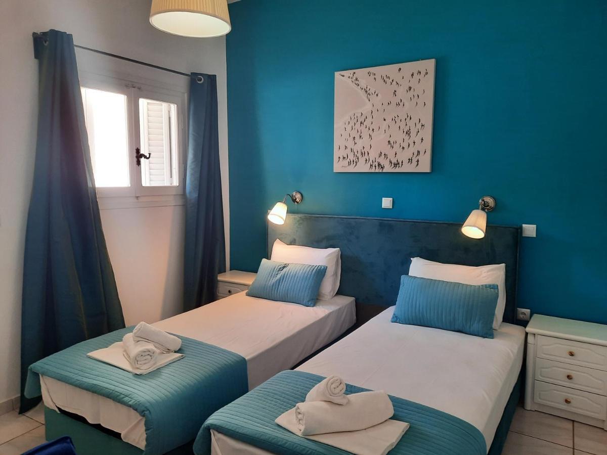Athina Apartments Stoúpa Esterno foto