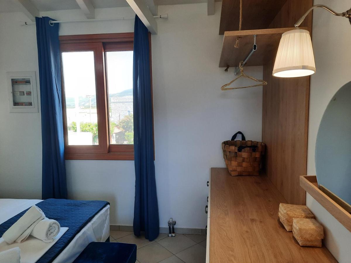 Athina Apartments Stoúpa Esterno foto